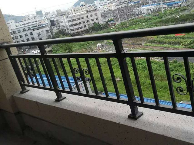 郑州锌钢东安护栏网价格